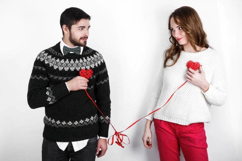 Celebrating Love in Style: Custom Clothing via Printothread for Valentine's Day 2024